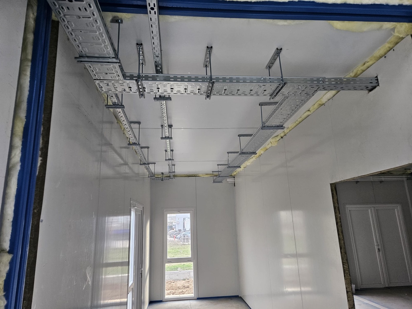 Lucrare de instalații electrice — Accesoria